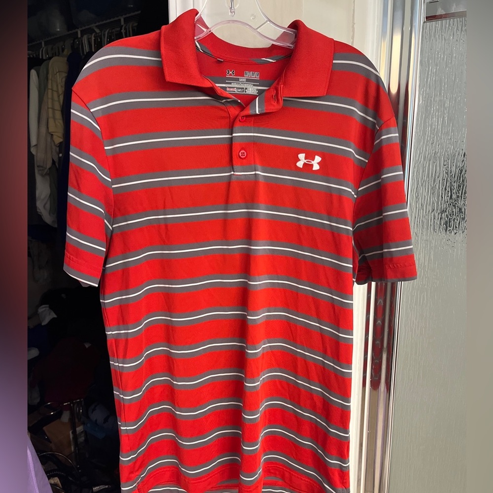 Under Armour Heatgear Polo Tee. Size M